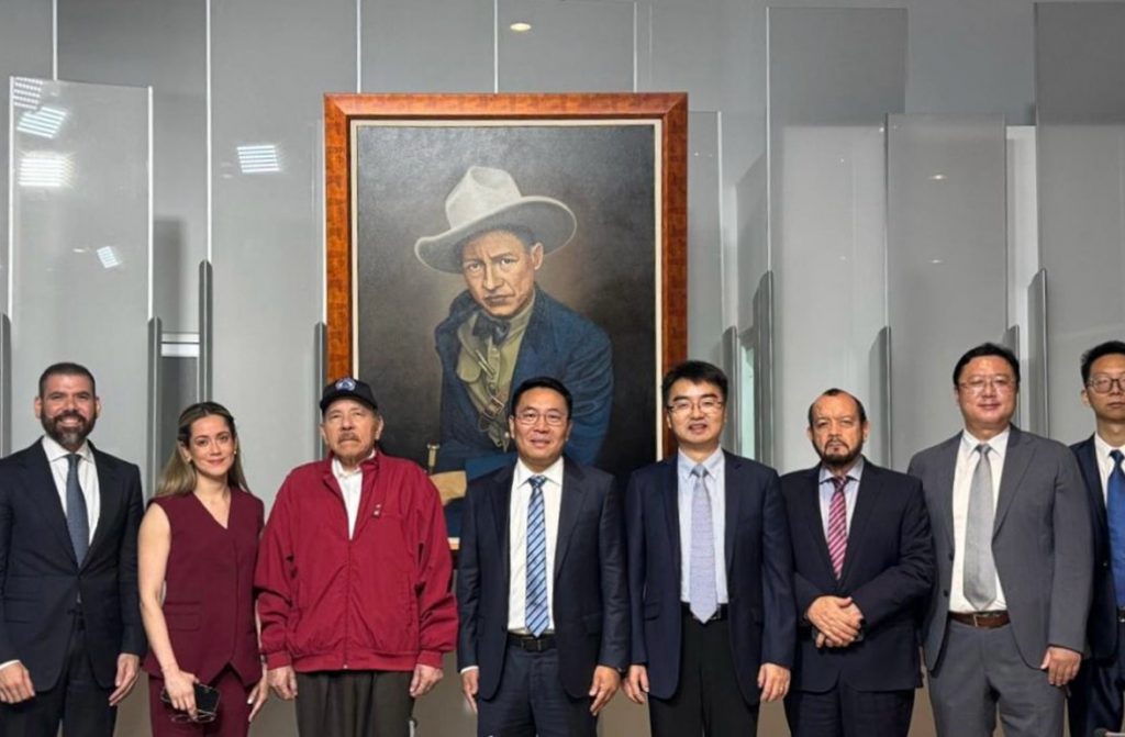 TELCOR PARTICIPA EN REUNIÓN CON EL PRESIDENTE DE HUAWEI PARA AMÉRICA LATINA